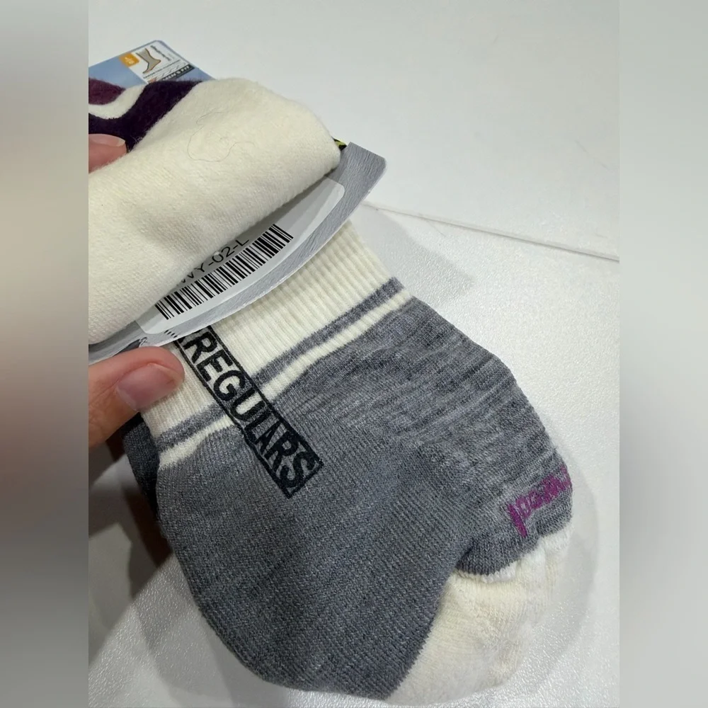 Smartwool Women's Large Snowboard OTC Socks Targeted Cushion White Purple NWT